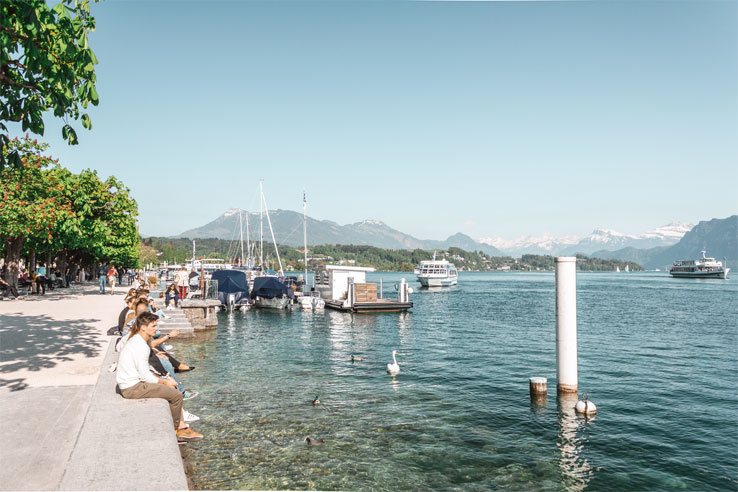 Lucerne lake promenade